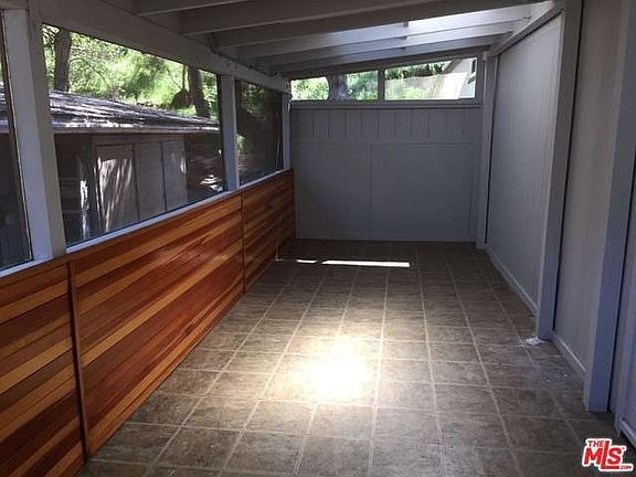 4th image of 114 Merry Oak Ln