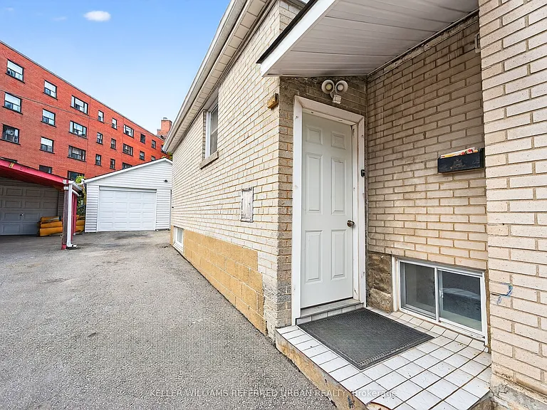 116 Branstone Rd #LOWER FRONT — Photo 9