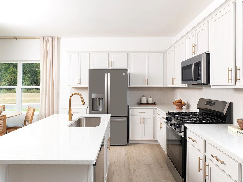 Towns at Crescent Mills by Ashton Woods Raleigh, NC