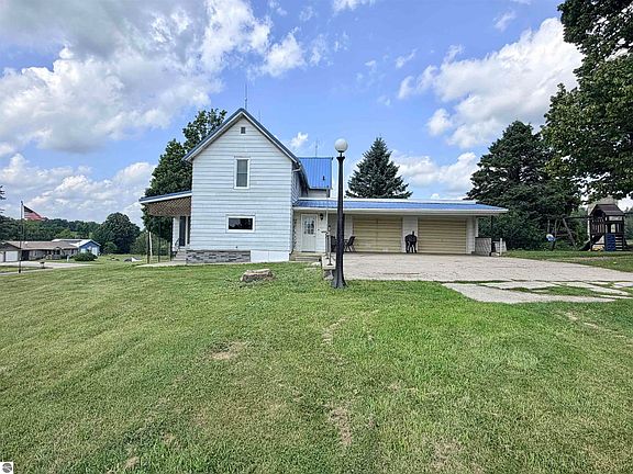 4th image of 17370 80th Ave