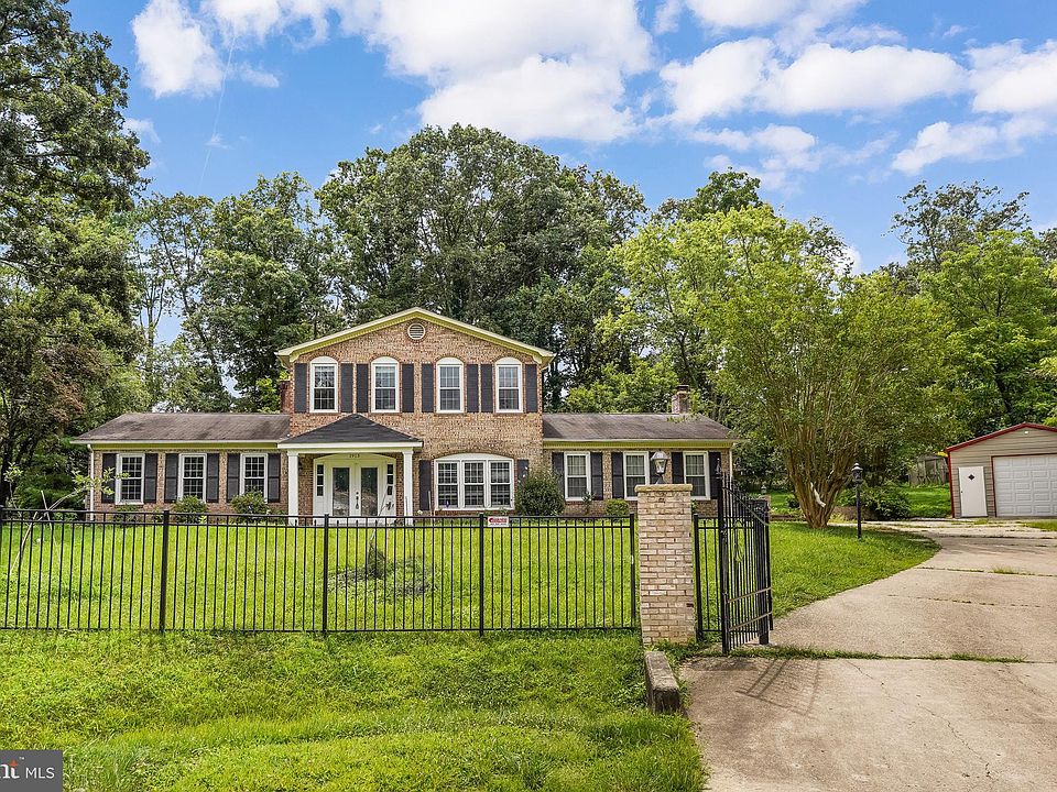 1st image of 1913 Rose Pl