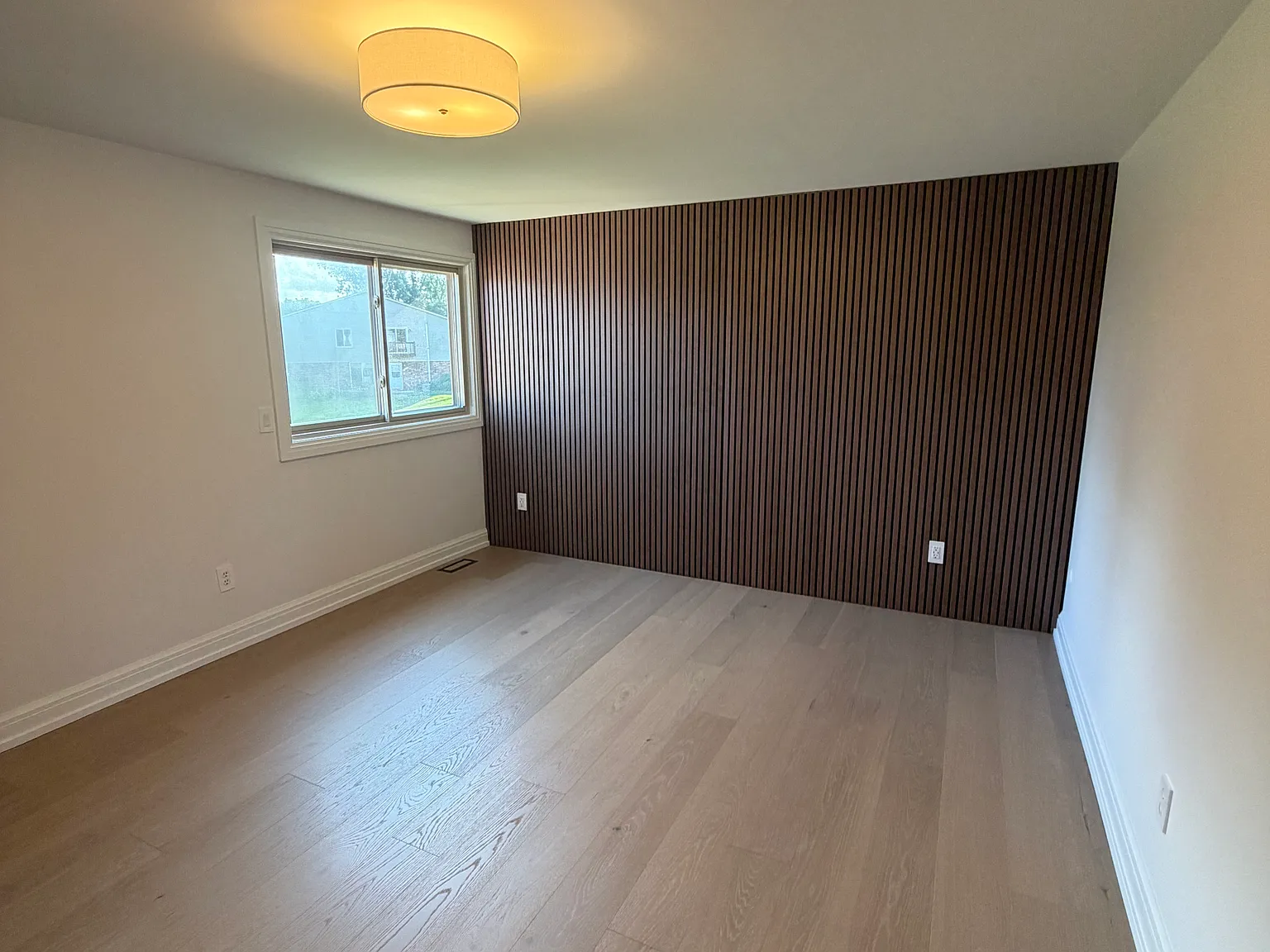 3 bed, 2000 sqft, $3,500 — Photo 4