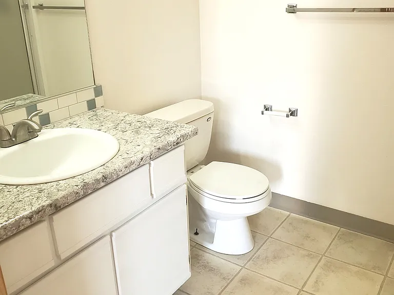 10660 SW Davies Rd #43 — Photo 7