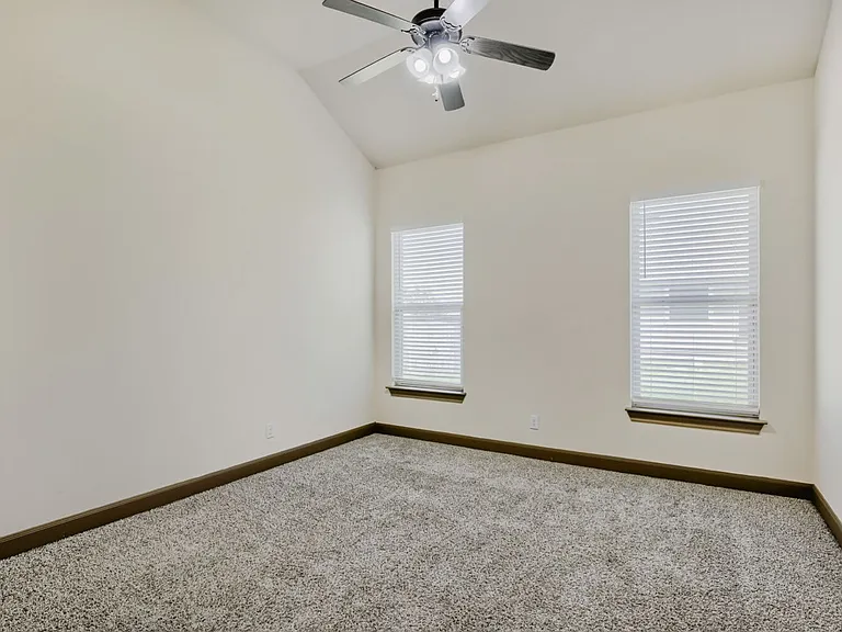 5923 Dewdrop Ln — Photo 19