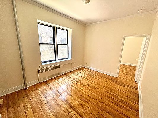 1st image of 612 W 137th St APT 22