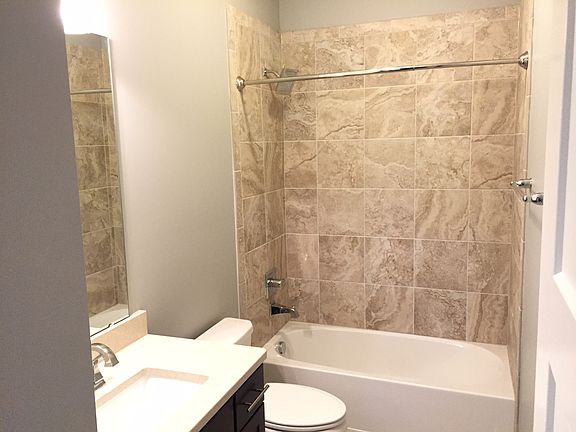 4th image of 5748 Buskirk Dr
