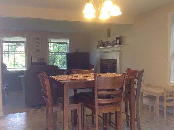 4th image of 16 Bradford Cir