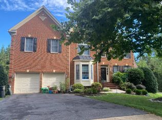 6482 Birch Grove Ct, Mc Lean, VA 22101