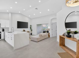 6171 Floral Lakes Drive, Delray Beach, FL 33484