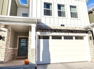 819 E Winter Pine Cv, Midvale, UT 84047