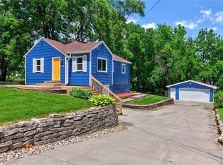 421 Philip St, Des Moines, IA 50315