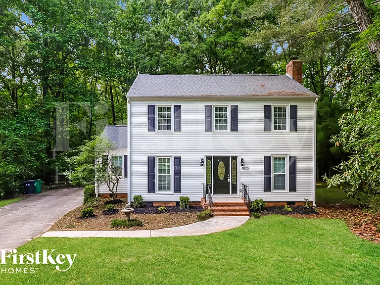 7625 Summerwood Ln — Photo 1