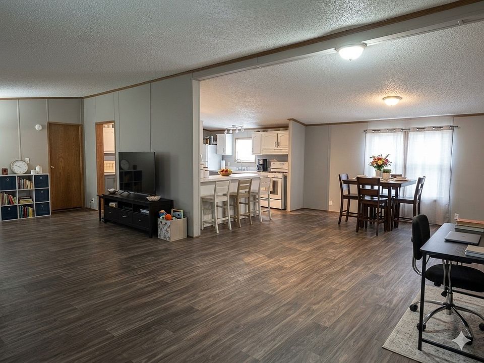 17067 Detroiter Ave #30, photo 2