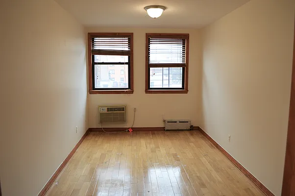 Rented by OvCo Realty | media 15