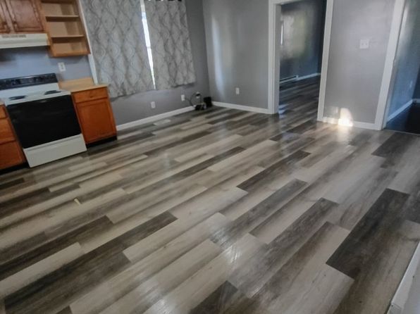 217 N Main St
