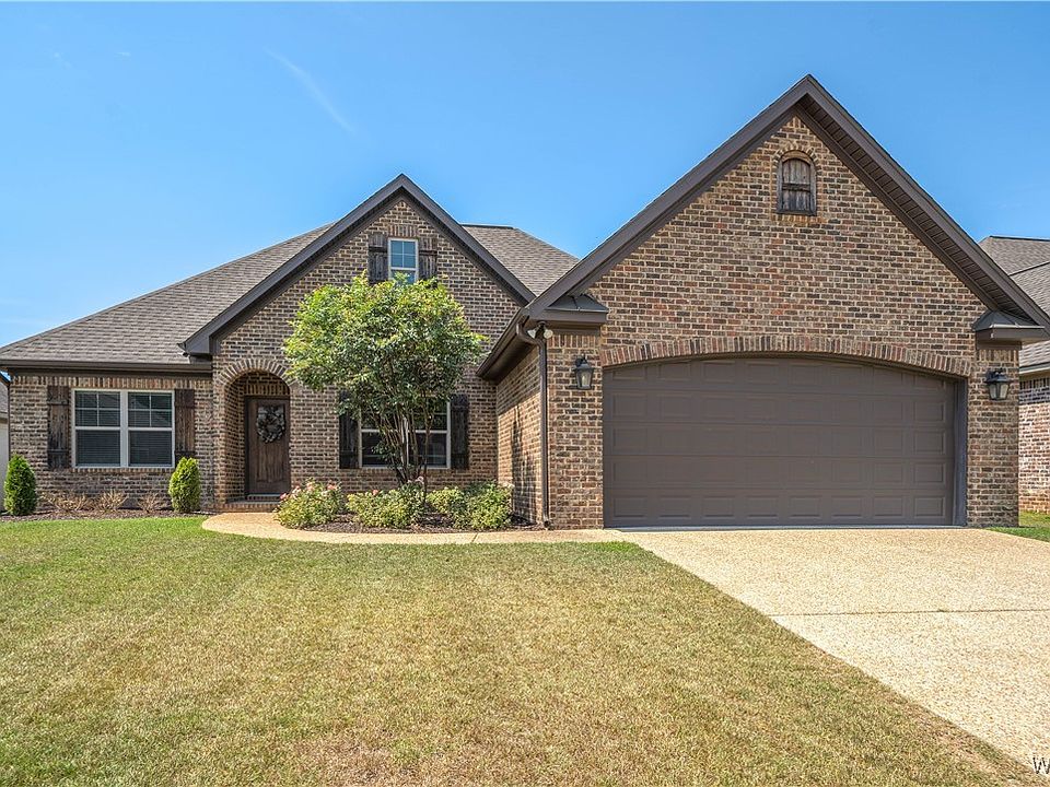1st image of 13822 Hemlock Dr