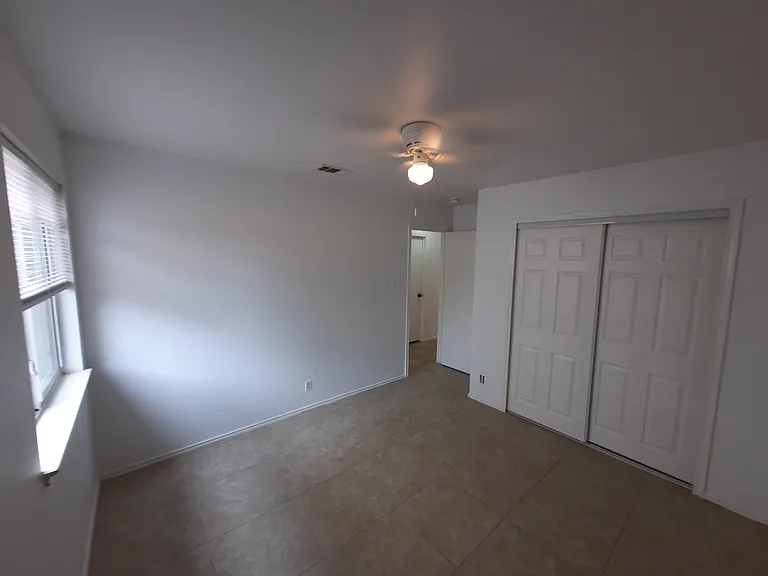 1335 Cougar Country — Photo 23