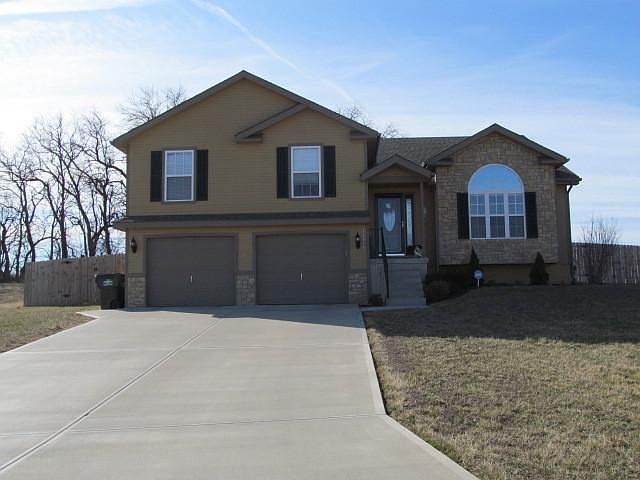 1st image of 16815 Juniper Dr