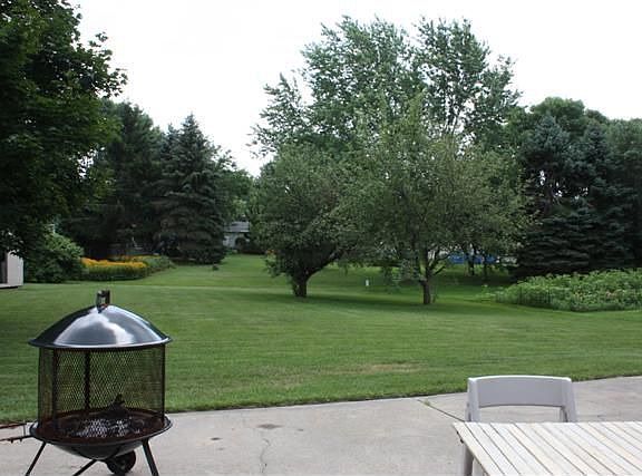 5th image of 2530 Mary Jo Dr