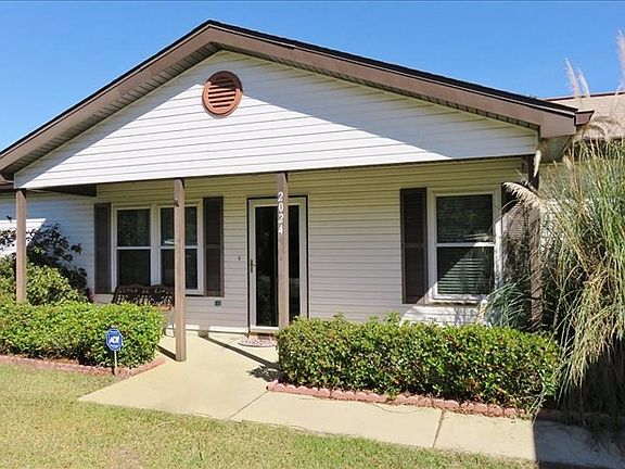 3rd image of 2024 Casa De Oro St
