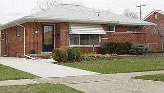 1st image of 8339 Salem Ln