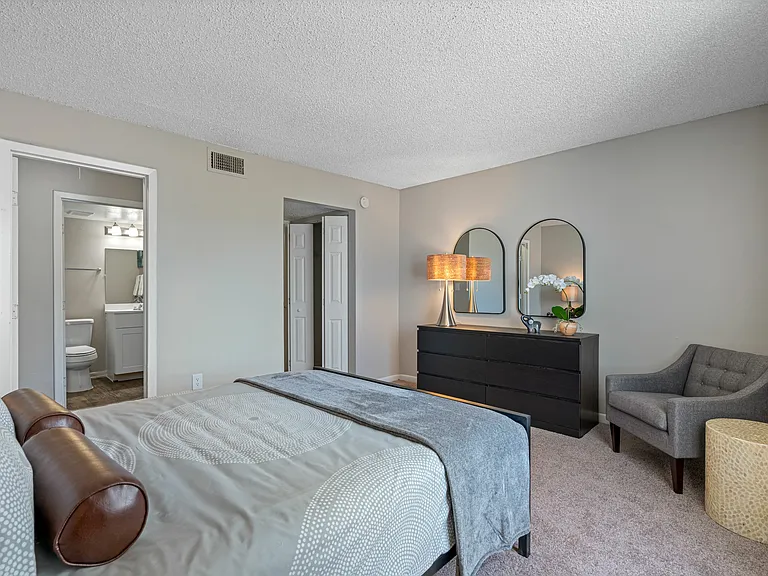 Enclave at Sabal Pointe Apartments — Photo 28