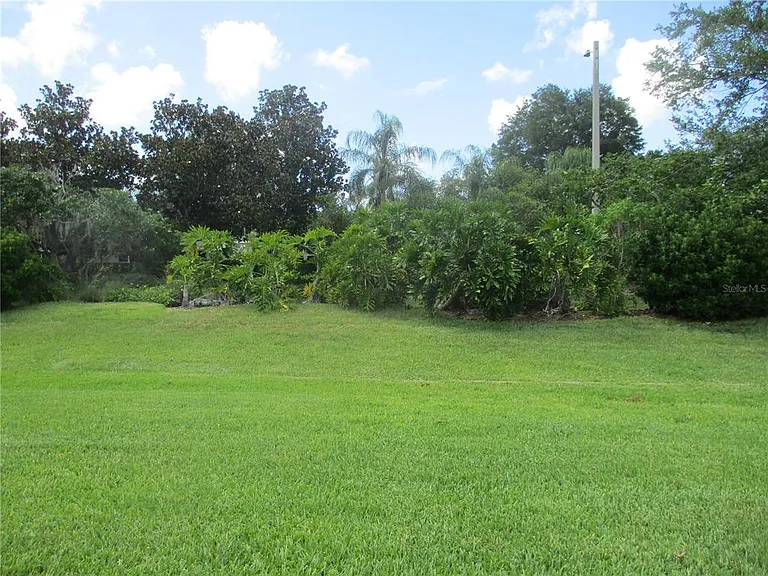 1256 Corinth Greens Dr — Photo 20
