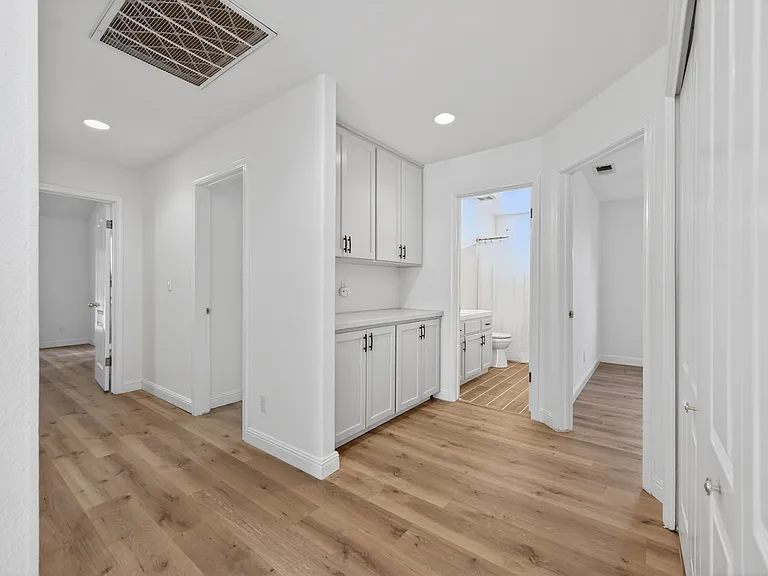 10291 N Whitney Ave — Photo 19