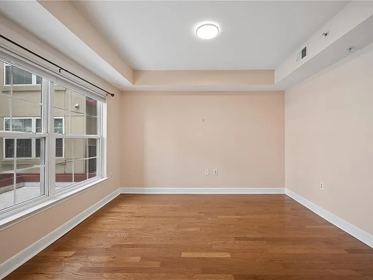 230 E Ponce De Leon Ave #221 — Photo 12