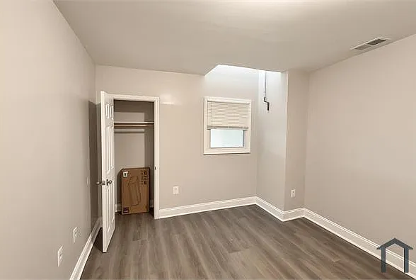 3 bed, $3,000 — Photo 4