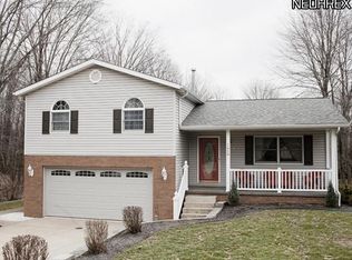 1658 Sawyer St, Mogadore, OH 44260