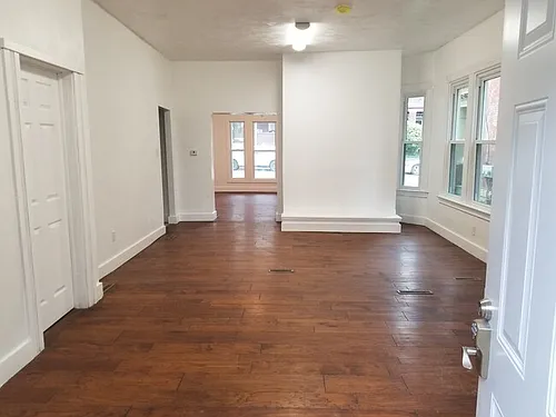 115 N 1st St #1 Photo 1