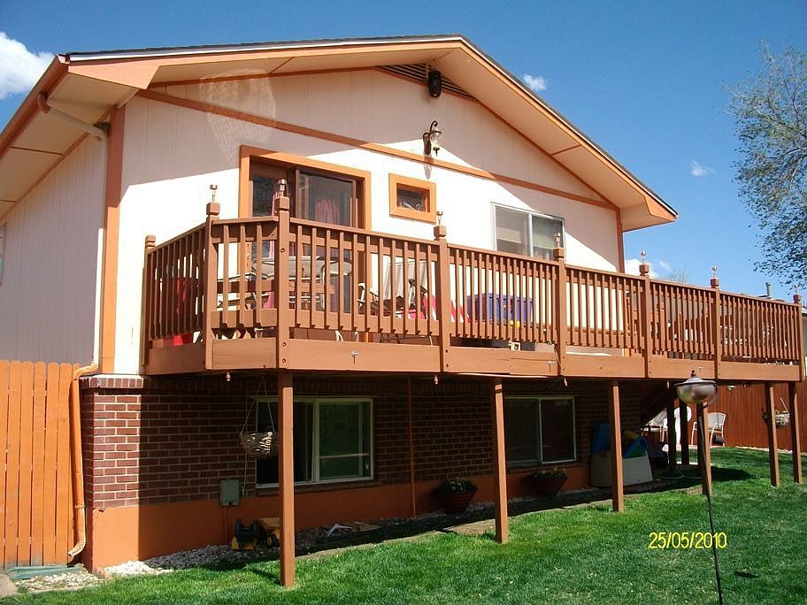 veiw of deck from barn