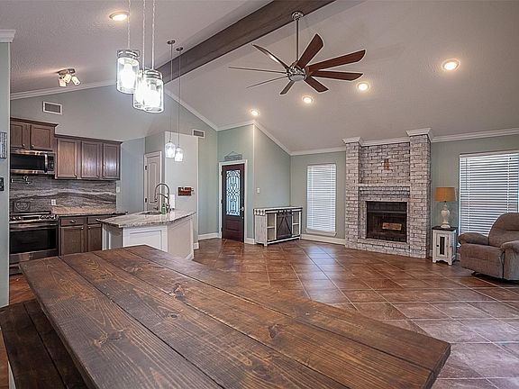 3rd image of 13075 Westchester Ln