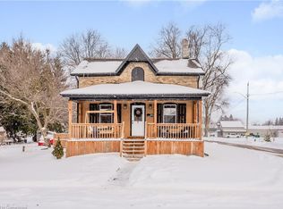36 Wood St, Mapleton, ON N0B1A0