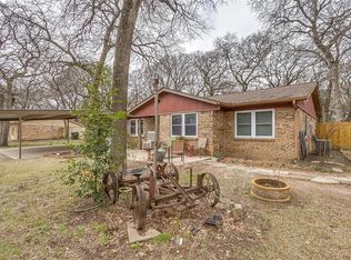 13919 Briarwood Rd, Azle, TX 76020
