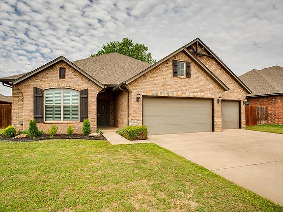 4th image of 514 Jaguar Ln