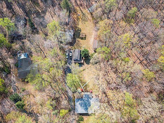 5th image of 616 Oakdale Dr