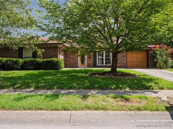 2055 Cardinal Lane, Jeffersonville, IN 47130
