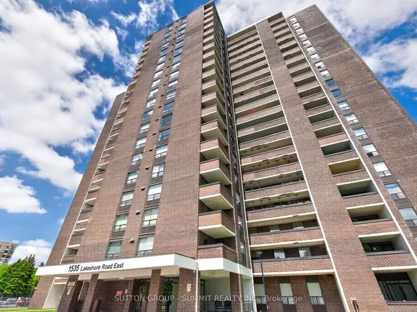 1535 Lakeshore Rd E #1606, Mississauga, ON L5E 3E2