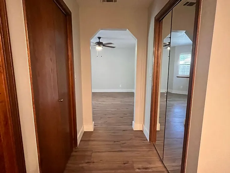 540 N Peppertree St — Photo 25