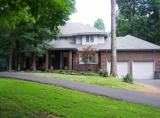 450 Sheehan Bridge Rd, Paducah, KY 42003