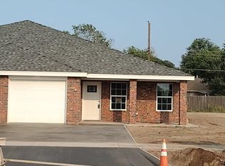 1103 S Wyoming Ave, Roswell, NM 88203