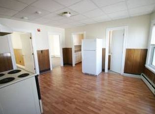 4 Fairview Ave, Pawtucket, RI 02860