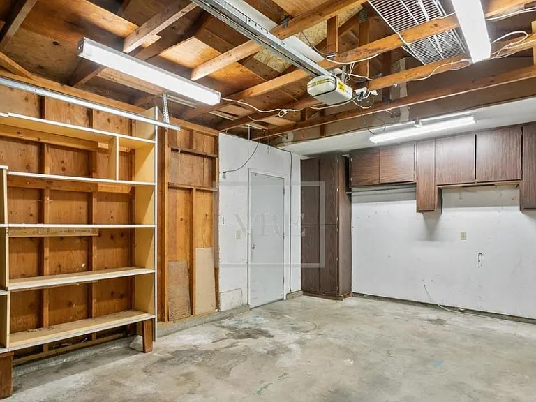 7952 Dominion Way — Photo 20