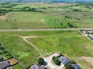 280 N Lantana Cir, Sealy, TX 77474