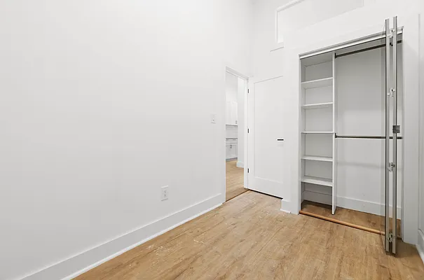 Rented by REAL New York | media 10