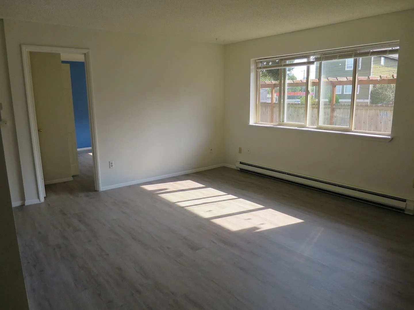 Cedar Crest Apartments — Photo 4
