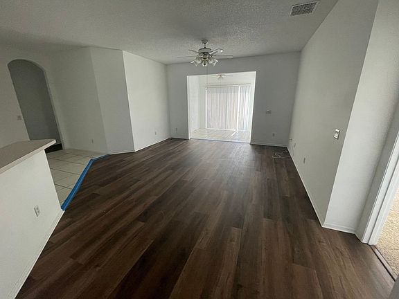 4th image of 13707 Sunshowers Cir