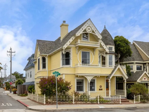 132 Forest Ave, Pacific Grove, CA 93950